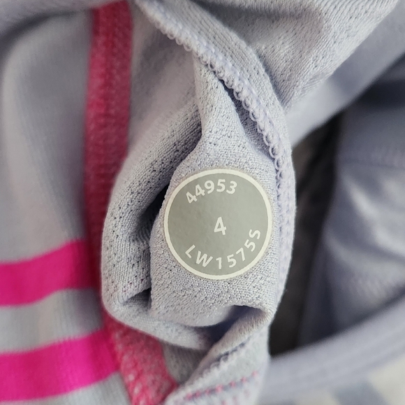 Lululemon No Limits Tank - Picture 6 of 8